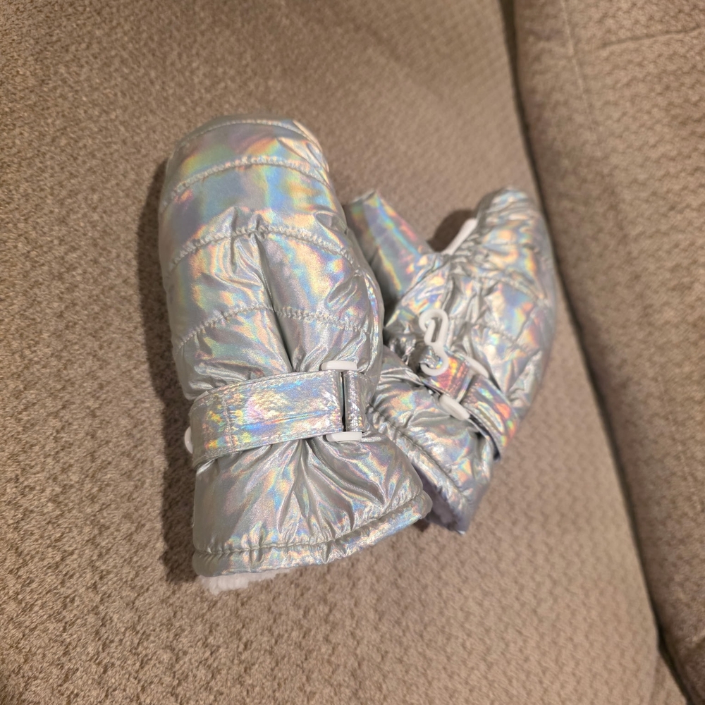 Swiss Tech Plush Holographic Snow Mittens